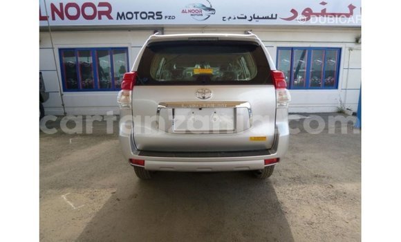 Nunua Imported Toyota Prado Nyingine Gari ndani ya Import - Dubai nchini Arusha Nunua Imported Toyota Prado Nyingine Gari ndani ya Import - Dubai nchini Arusha