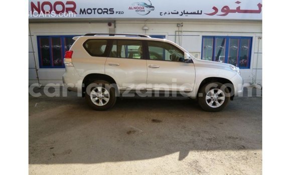 Nunua Imported Toyota Prado Nyingine Gari ndani ya Import - Dubai nchini Arusha Nunua Imported Toyota Prado Nyingine Gari ndani ya Import - Dubai nchini Arusha