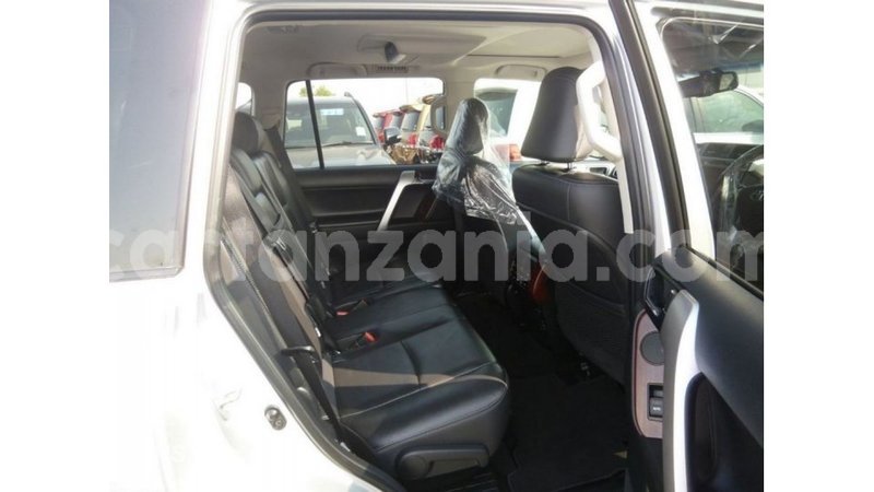 Big with watermark toyota prado arusha import dubai 8467