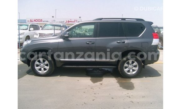 Buy Import Toyota Prado Other Car in Import - Dubai in Arusha Buy Import Toyota Prado Other Car in Import - Dubai in Arusha