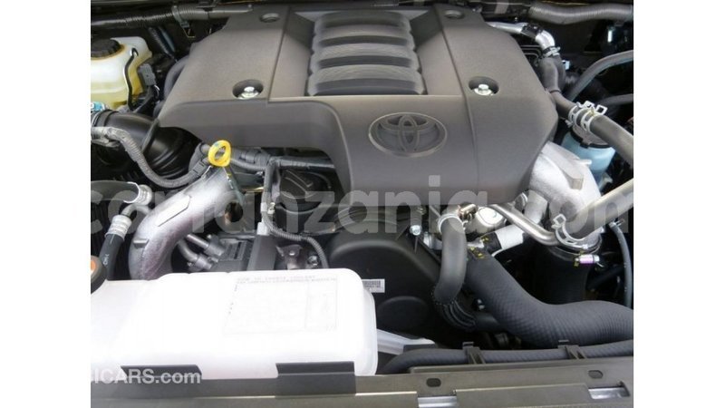 Big with watermark toyota prado arusha import dubai 8469