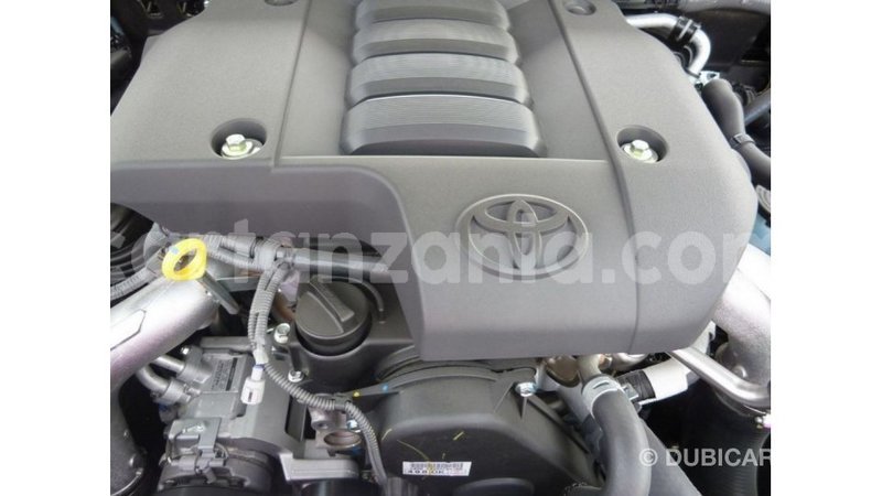 Big with watermark toyota prado arusha import dubai 8470