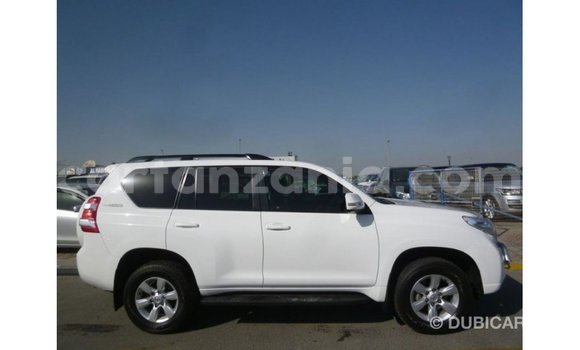 Buy Import Toyota Prado White Car in Import - Dubai in Arusha Buy Import Toyota Prado White Car in Import - Dubai in Arusha