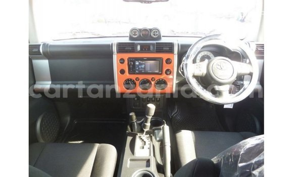Nunua Imported Toyota FJ Cruiser Nyingine Gari ndani ya Import - Dubai nchini Arusha Nunua Imported Toyota FJ Cruiser Nyingine Gari ndani ya Import - Dubai nchini Arusha