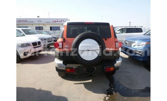 Nunua Imported Toyota FJ Cruiser Nyingine Gari ndani ya Import - Dubai nchini Arusha Nunua Imported Toyota FJ Cruiser Nyingine Gari ndani ya Import - Dubai nchini Arusha