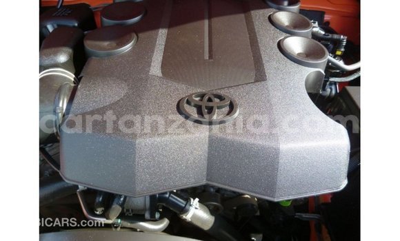 Nunua Imported Toyota FJ Cruiser Nyingine Gari ndani ya Import - Dubai nchini Arusha Nunua Imported Toyota FJ Cruiser Nyingine Gari ndani ya Import - Dubai nchini Arusha
