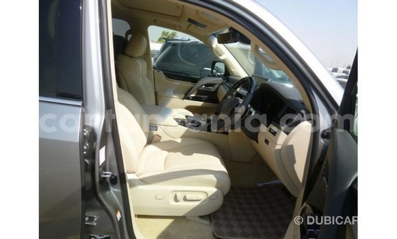 Nunua Imported Lexus LX Nyingine Gari ndani ya Import - Dubai nchini Arusha Nunua Imported Lexus LX Nyingine Gari ndani ya Import - Dubai nchini Arusha