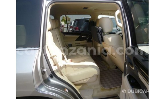 Nunua Imported Lexus LX Nyingine Gari ndani ya Import - Dubai nchini Arusha Nunua Imported Lexus LX Nyingine Gari ndani ya Import - Dubai nchini Arusha