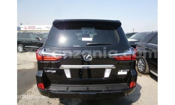 Nunua Imported Lexus LX Nyeusi Gari ndani ya Import - Dubai nchini Arusha Nunua Imported Lexus LX Nyeusi Gari ndani ya Import - Dubai nchini Arusha