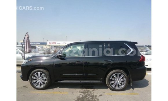 Nunua Imported Lexus LX Nyeusi Gari ndani ya Import - Dubai nchini Arusha Nunua Imported Lexus LX Nyeusi Gari ndani ya Import - Dubai nchini Arusha