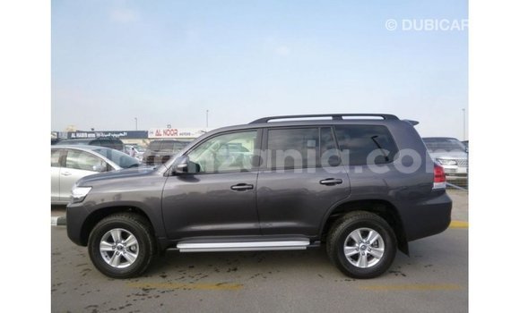 Nunua Imported Toyota Land Cruiser Nyingine Gari ndani ya Import - Dubai nchini Arusha Nunua Imported Toyota Land Cruiser Nyingine Gari ndani ya Import - Dubai nchini Arusha