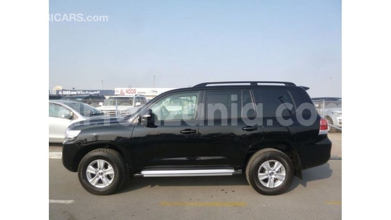 Big with watermark toyota land cruiser arusha import dubai 8490