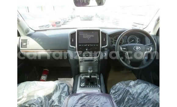 Nunua Imported Toyota Land Cruiser Nyingine Gari ndani ya Import - Dubai nchini Arusha Nunua Imported Toyota Land Cruiser Nyingine Gari ndani ya Import - Dubai nchini Arusha