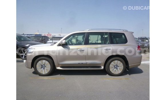 Nunua Imported Toyota Land Cruiser Nyingine Gari ndani ya Import - Dubai nchini Arusha Nunua Imported Toyota Land Cruiser Nyingine Gari ndani ya Import - Dubai nchini Arusha