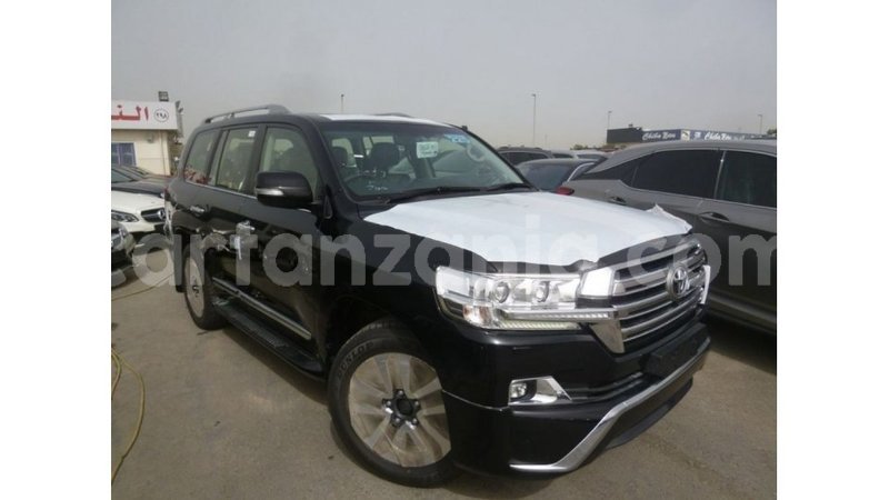 Big with watermark toyota land cruiser arusha import dubai 8492