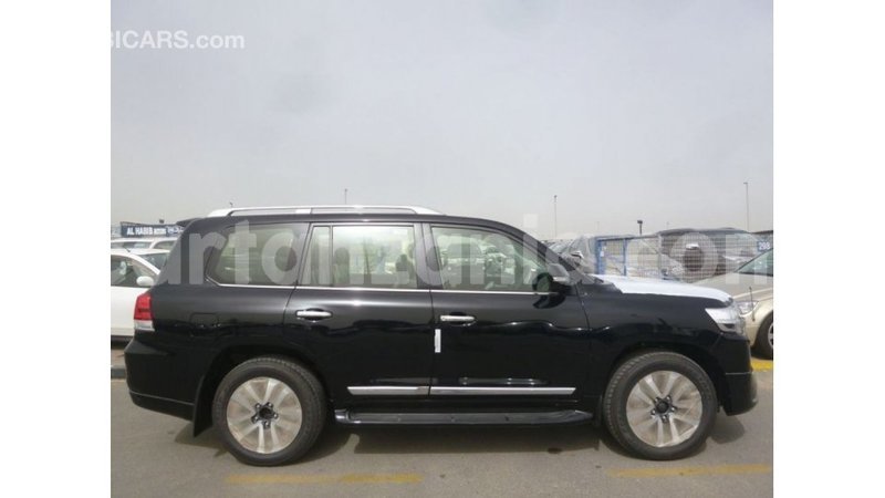 Big with watermark toyota land cruiser arusha import dubai 8492