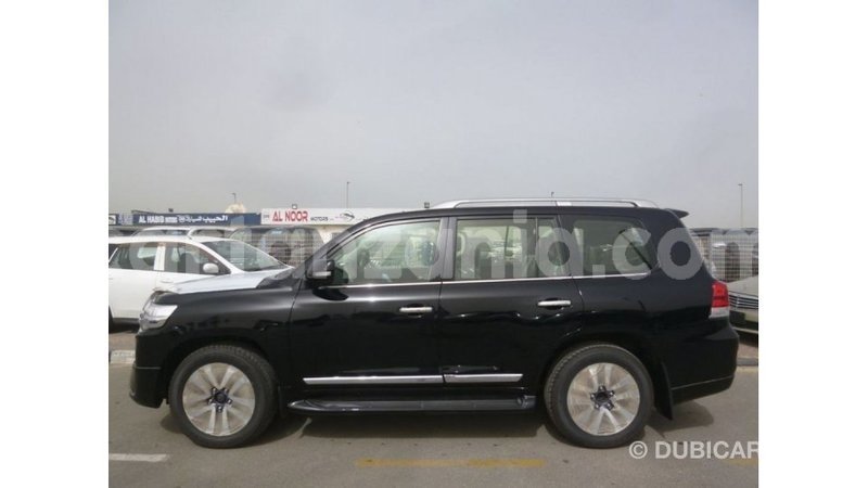 Big with watermark toyota land cruiser arusha import dubai 8492