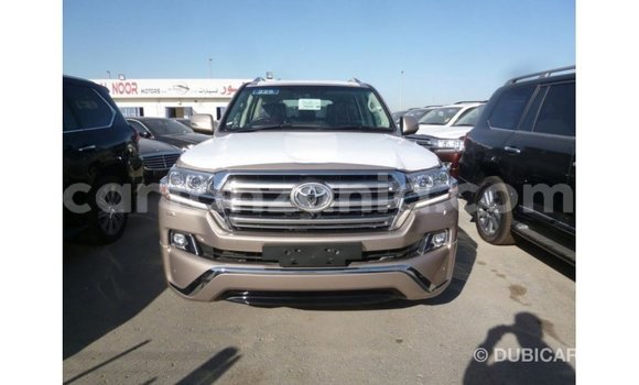 Nunua Imported Toyota Land Cruiser Nyingine Gari ndani ya Import - Dubai nchini Arusha Nunua Imported Toyota Land Cruiser Nyingine Gari ndani ya Import - Dubai nchini Arusha