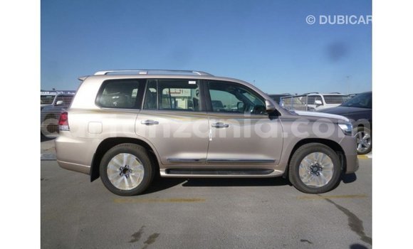 Nunua Imported Toyota Land Cruiser Nyingine Gari ndani ya Import - Dubai nchini Arusha Nunua Imported Toyota Land Cruiser Nyingine Gari ndani ya Import - Dubai nchini Arusha