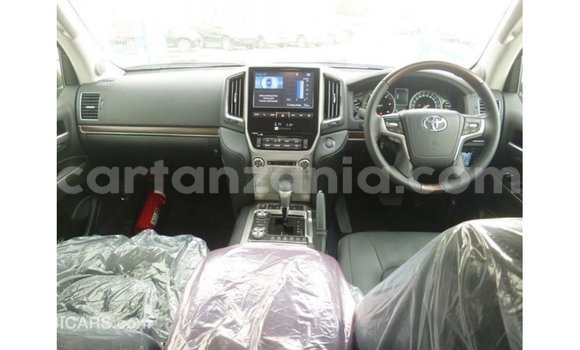 Nunua Imported Toyota Land Cruiser Nyingine Gari ndani ya Import - Dubai nchini Arusha Nunua Imported Toyota Land Cruiser Nyingine Gari ndani ya Import - Dubai nchini Arusha