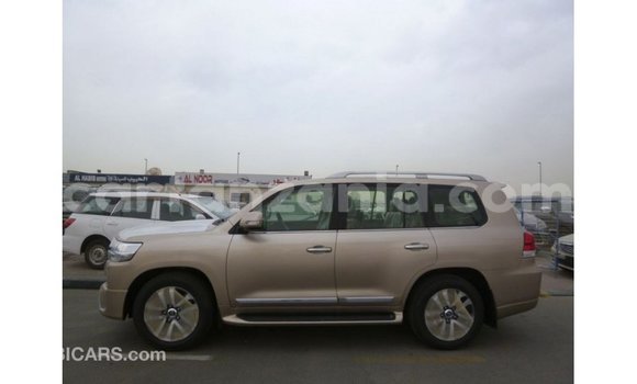 Nunua Imported Toyota Land Cruiser Nyingine Gari ndani ya Import - Dubai nchini Arusha Nunua Imported Toyota Land Cruiser Nyingine Gari ndani ya Import - Dubai nchini Arusha