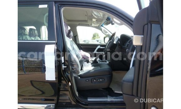 Buy Import Toyota Land Cruiser Black Car in Import - Dubai in Arusha Buy Import Toyota Land Cruiser Black Car in Import - Dubai in Arusha