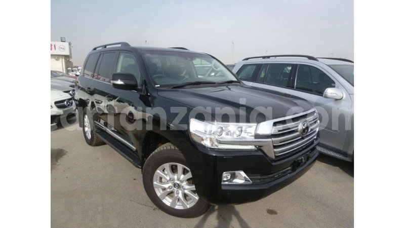 Big with watermark toyota land cruiser arusha import dubai 8497