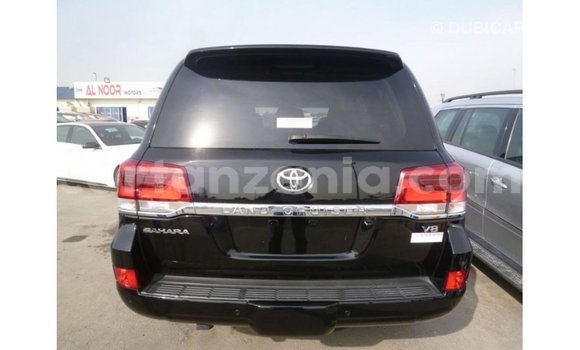 Buy Import Toyota Land Cruiser Black Car in Import - Dubai in Arusha Buy Import Toyota Land Cruiser Black Car in Import - Dubai in Arusha
