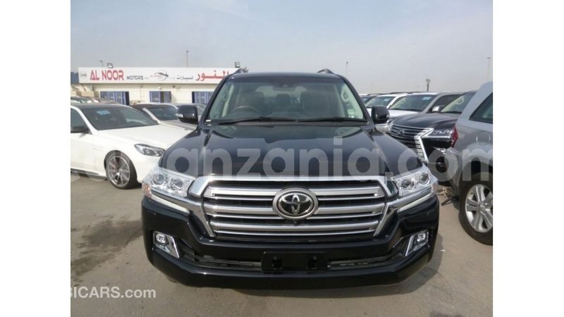 Big with watermark toyota land cruiser arusha import dubai 8497