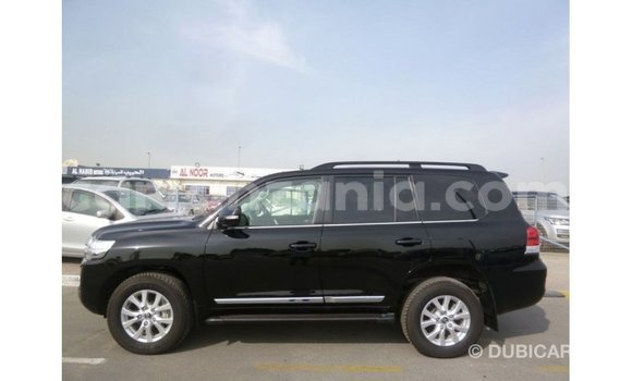 Buy Import Toyota Land Cruiser Black Car in Import - Dubai in Arusha Buy Import Toyota Land Cruiser Black Car in Import - Dubai in Arusha