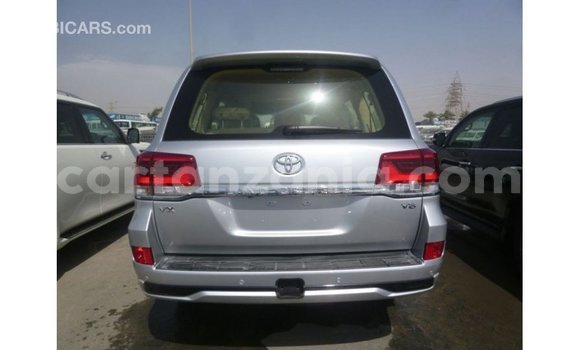 Buy Import Toyota Land Cruiser Other Car in Import - Dubai in Arusha Buy Import Toyota Land Cruiser Other Car in Import - Dubai in Arusha