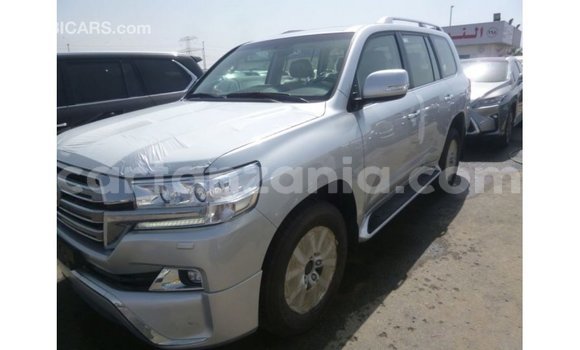 Buy Import Toyota Land Cruiser Other Car in Import - Dubai in Arusha Buy Import Toyota Land Cruiser Other Car in Import - Dubai in Arusha