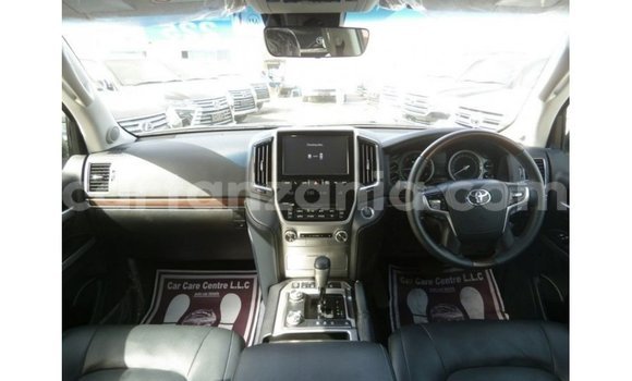 Buy Import Toyota Land Cruiser Other Car in Import - Dubai in Arusha Buy Import Toyota Land Cruiser Other Car in Import - Dubai in Arusha