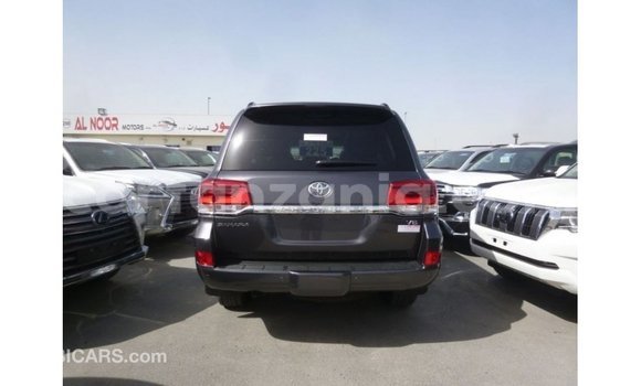Buy Import Toyota Land Cruiser Other Car in Import - Dubai in Arusha Buy Import Toyota Land Cruiser Other Car in Import - Dubai in Arusha
