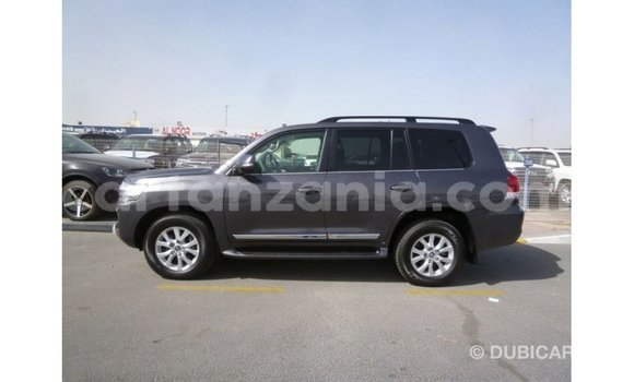 Buy Import Toyota Land Cruiser Other Car in Import - Dubai in Arusha Buy Import Toyota Land Cruiser Other Car in Import - Dubai in Arusha
