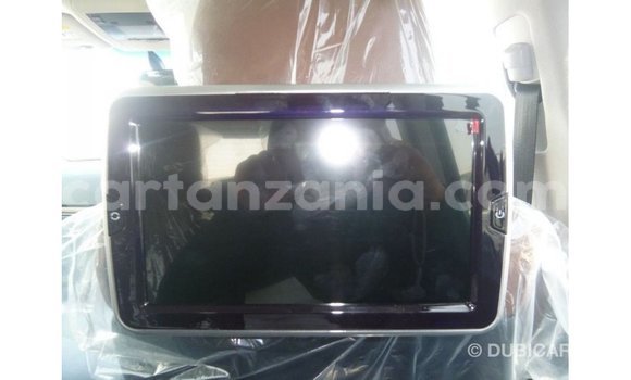 Nunua Imported Toyota Land Cruiser Nyeusi Gari ndani ya Import - Dubai nchini Arusha Nunua Imported Toyota Land Cruiser Nyeusi Gari ndani ya Import - Dubai nchini Arusha
