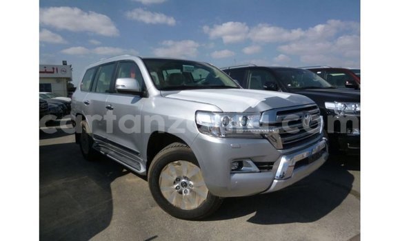 Nunua Imported Toyota Land Cruiser Nyingine Gari ndani ya Import - Dubai nchini Arusha Nunua Imported Toyota Land Cruiser Nyingine Gari ndani ya Import - Dubai nchini Arusha