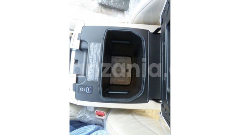 Big with watermark toyota land cruiser arusha import dubai 8503