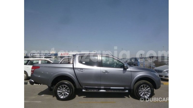 Big with watermark mitsubishi i arusha import dubai 8504