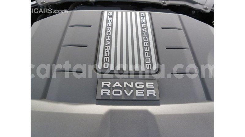 Big with watermark land rover range rover arusha import dubai 8507