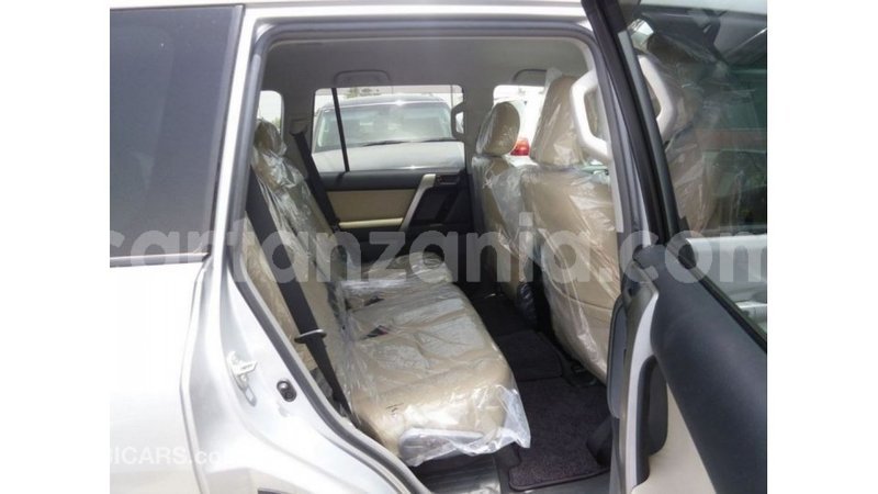 Big with watermark toyota prado arusha import dubai 8509