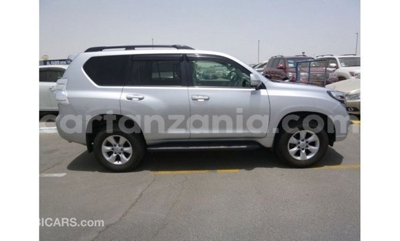 Buy Import Toyota Prado Other Car in Import - Dubai in Arusha Buy Import Toyota Prado Other Car in Import - Dubai in Arusha