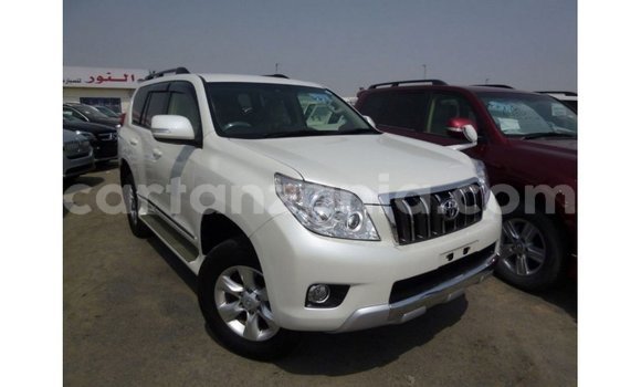 Nunua Imported Toyota Prado Nyeupe Gari ndani ya Import - Dubai nchini Arusha Nunua Imported Toyota Prado Nyeupe Gari ndani ya Import - Dubai nchini Arusha