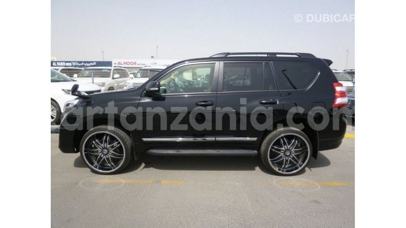 Big with watermark toyota prado arusha import dubai 8513