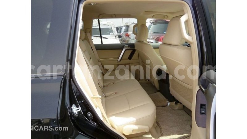 Big with watermark toyota prado arusha import dubai 8513