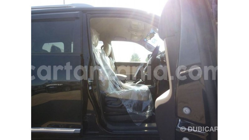 Big with watermark toyota prado arusha import dubai 8514