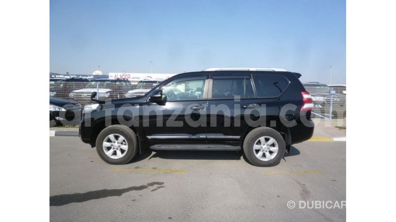 Big with watermark toyota prado arusha import dubai 8514