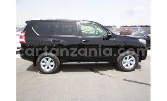 Nunua Imported Toyota Prado Nyeusi Gari ndani ya Import - Dubai nchini Arusha Nunua Imported Toyota Prado Nyeusi Gari ndani ya Import - Dubai nchini Arusha