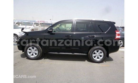 Nunua Imported Toyota Prado Nyeusi Gari ndani ya Import - Dubai nchini Arusha Nunua Imported Toyota Prado Nyeusi Gari ndani ya Import - Dubai nchini Arusha