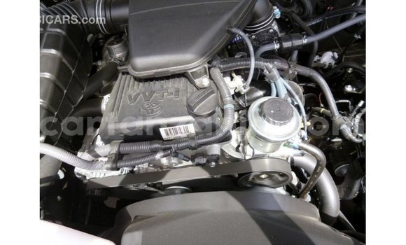 Nunua Imported Toyota Prado Nyeusi Gari ndani ya Import - Dubai nchini Arusha Nunua Imported Toyota Prado Nyeusi Gari ndani ya Import - Dubai nchini Arusha